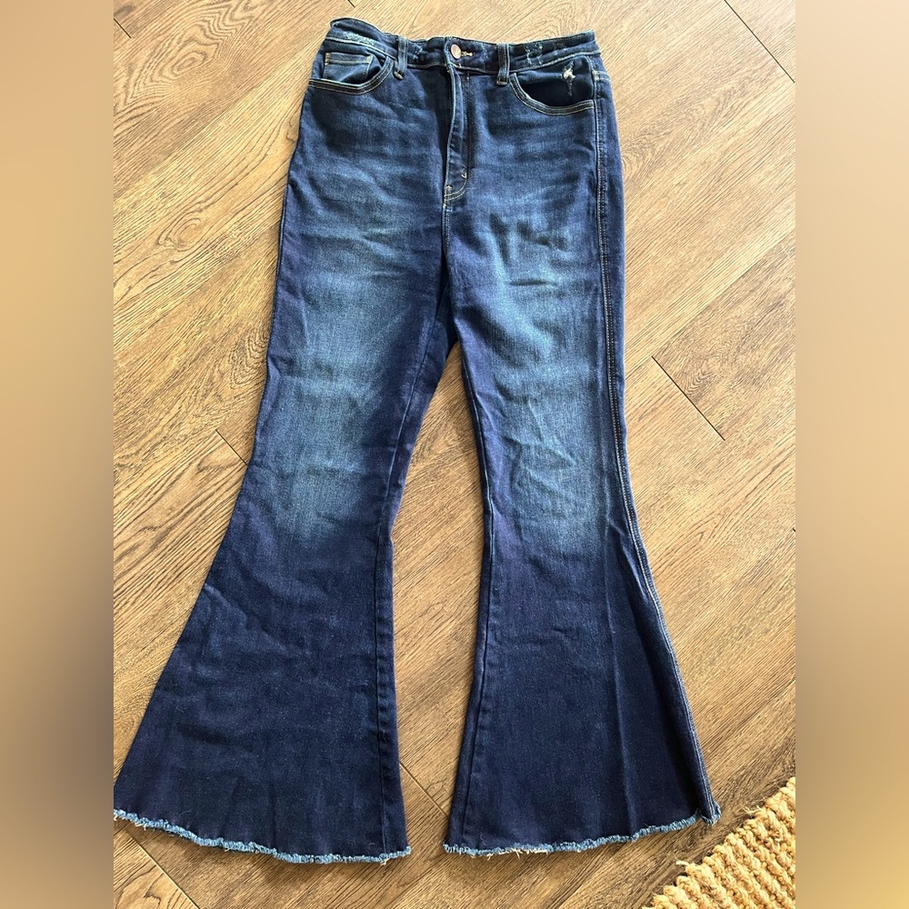 KanCan Flare Jeans - Kurvy Ultra High Rise Extreme Flare